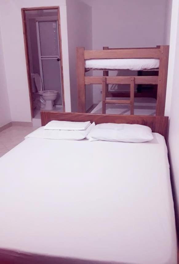 Hostal La Estrella Real Арболетес Экстерьер фото